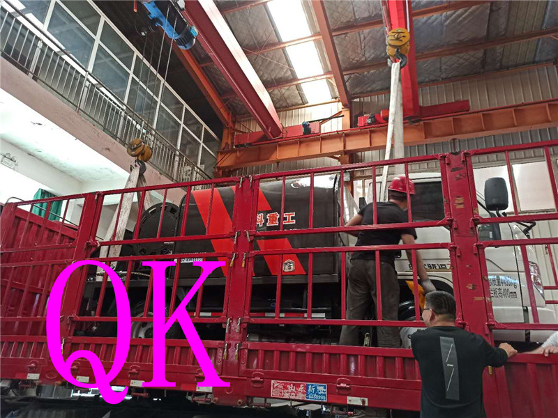 混凝土泵 青科重工 濕噴臺(tái)車 混凝土泵 青科重工 濕噴臺(tái)車