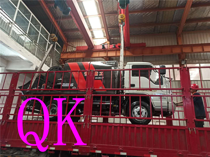 混凝土泵 青科重工 濕噴臺(tái)車 混凝土泵 青科重工 濕噴臺(tái)車