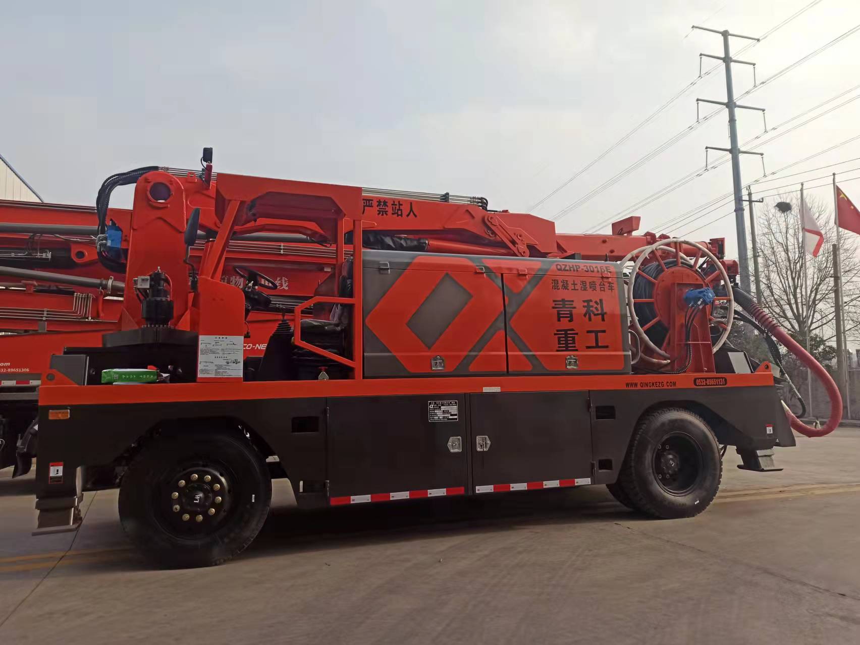 混凝土泵 青科重工 濕噴臺(tái)車 混凝土泵 青科重工 濕噴臺(tái)車